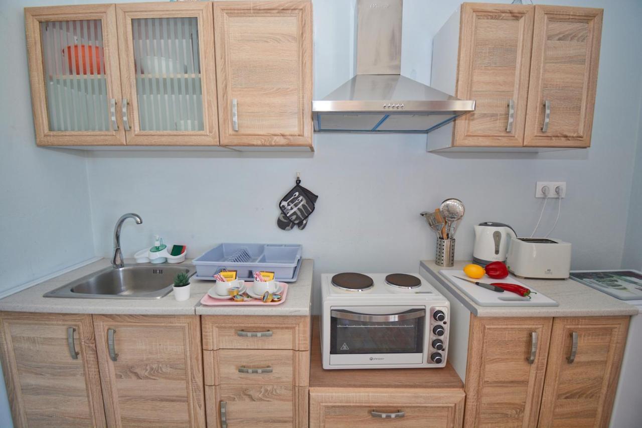 Mike'S Apartments 아기오스고르디오스 외부 사진