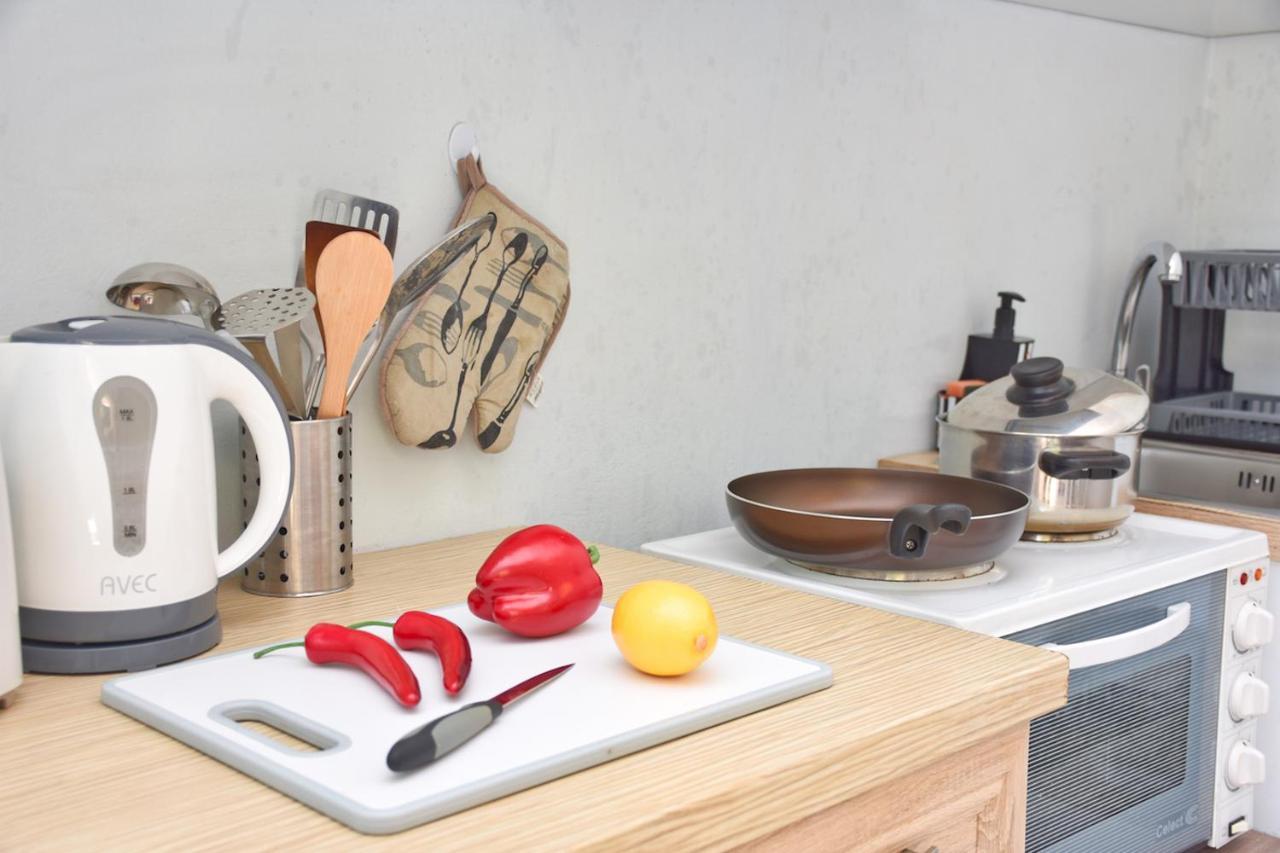 Mike'S Apartments 아기오스고르디오스 외부 사진